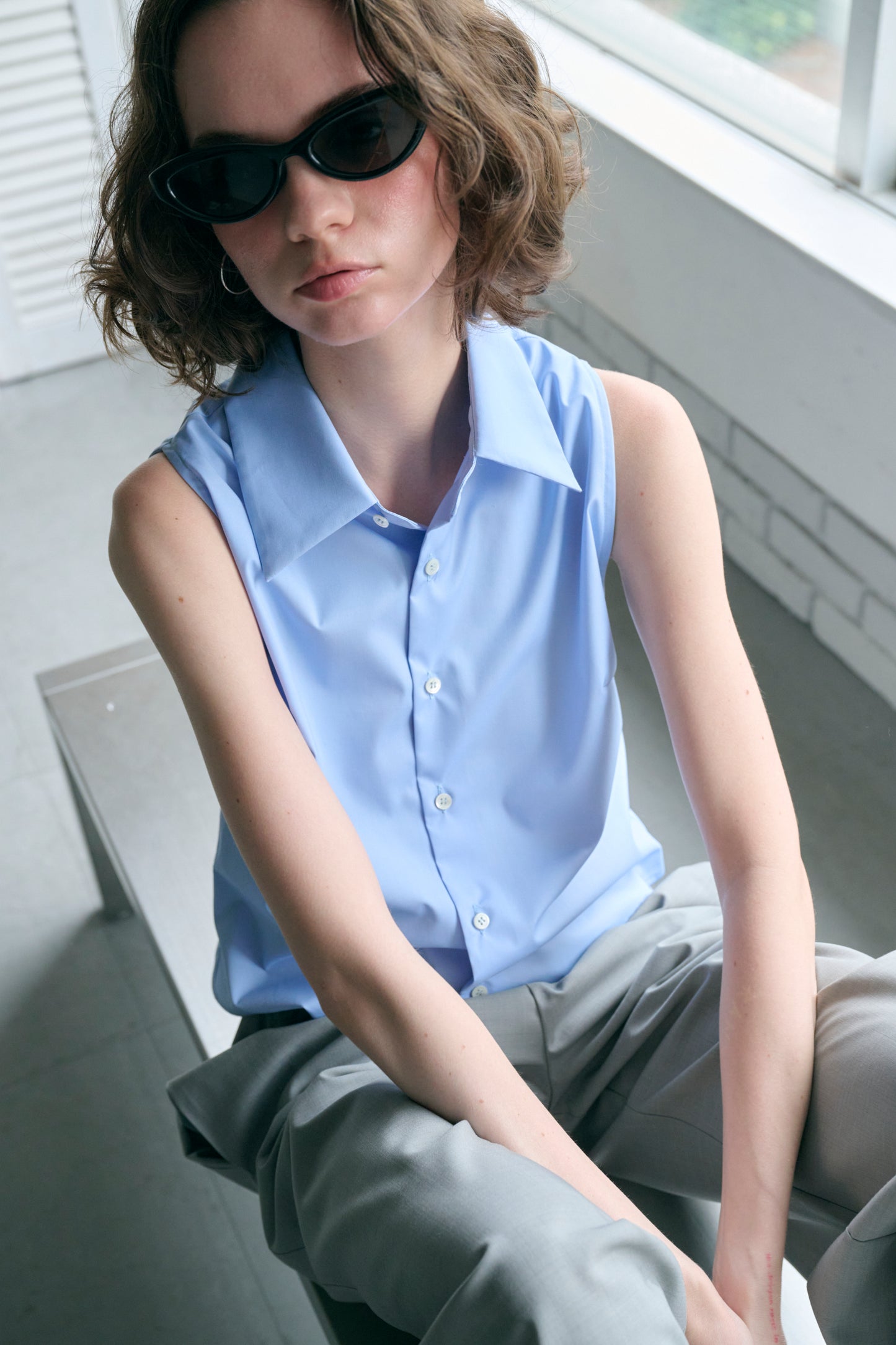 【PRE ORDER 】Sleeveless Shirt