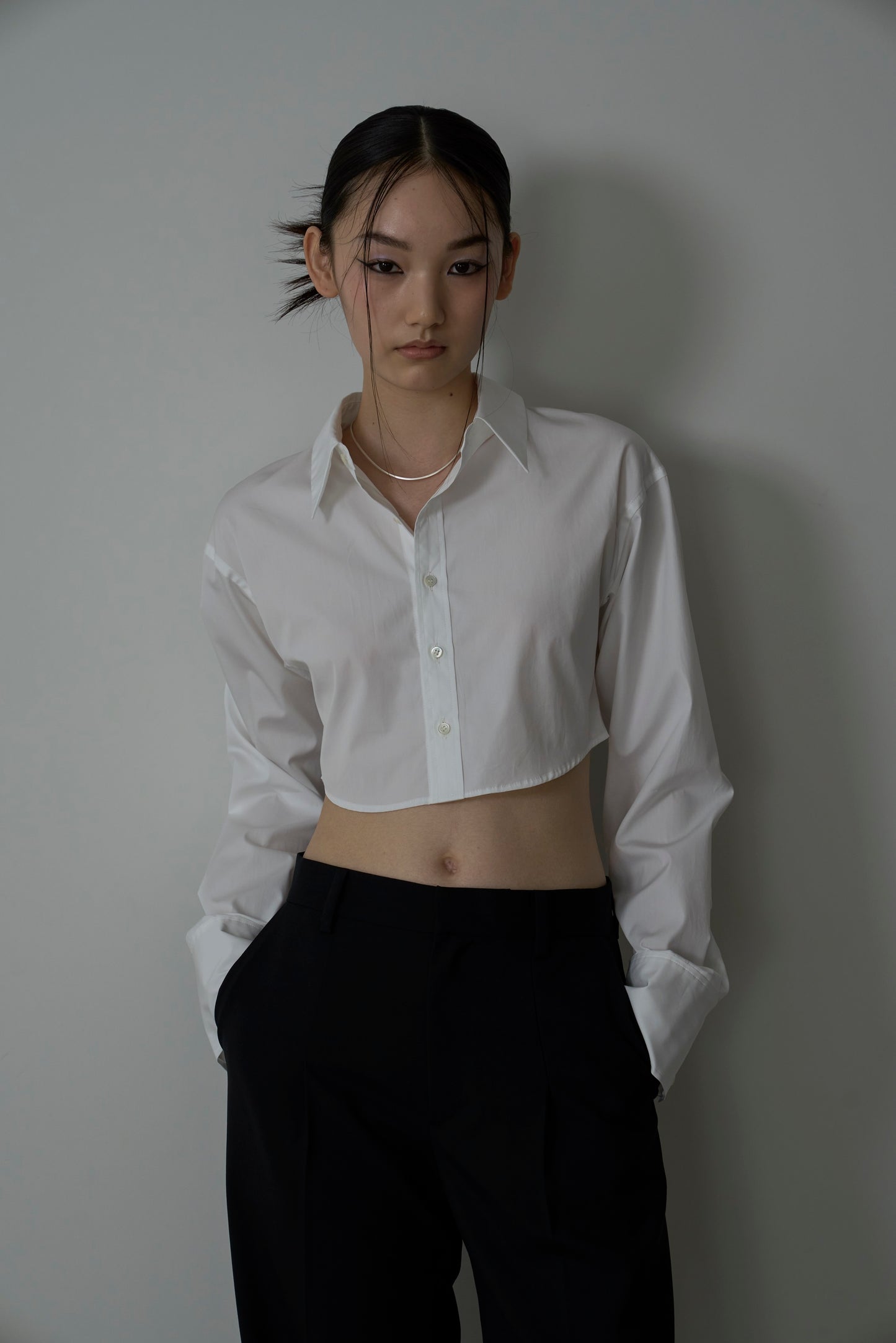 【Pre-order】curve cropped shirt