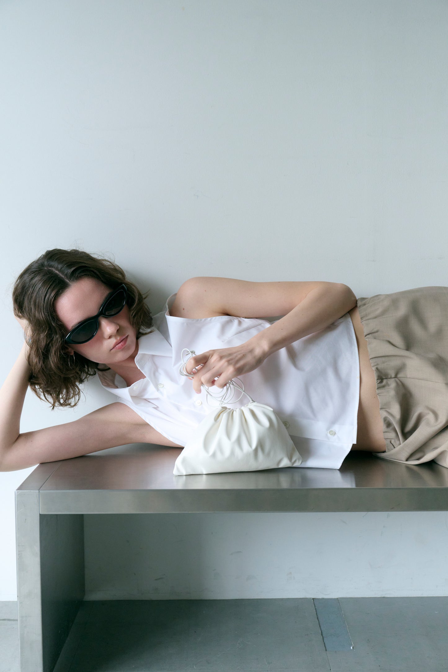 【PRE ORDER 】Sleeveless Shirt