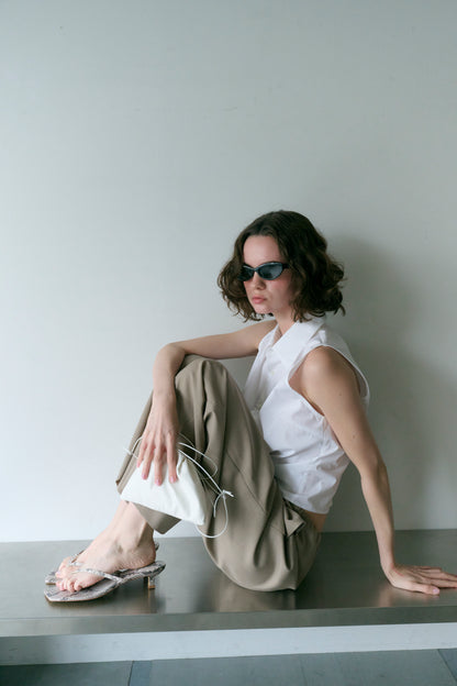 【PRE ORDER 】Sleeveless Shirt