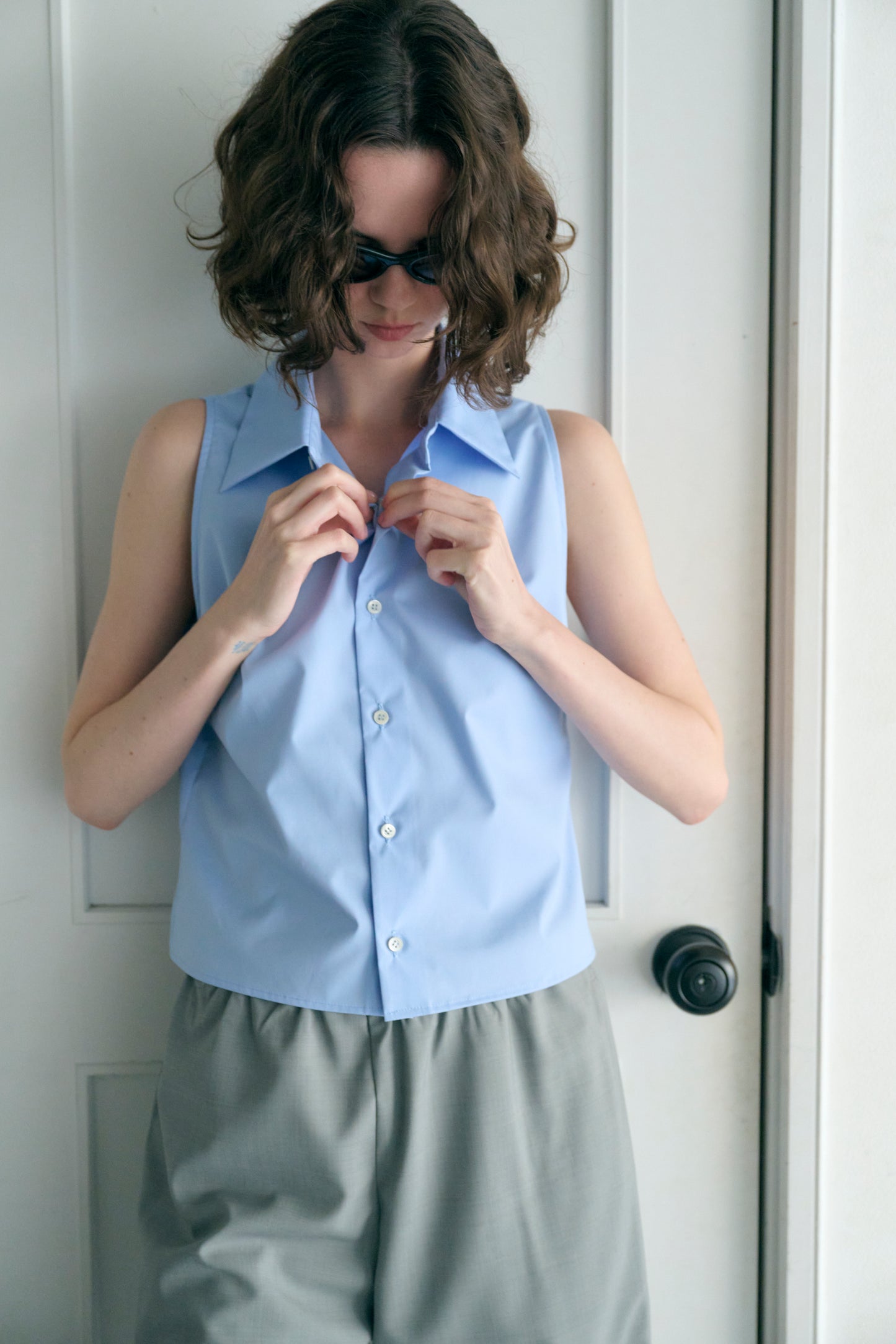 【PRE ORDER 】Sleeveless Shirt