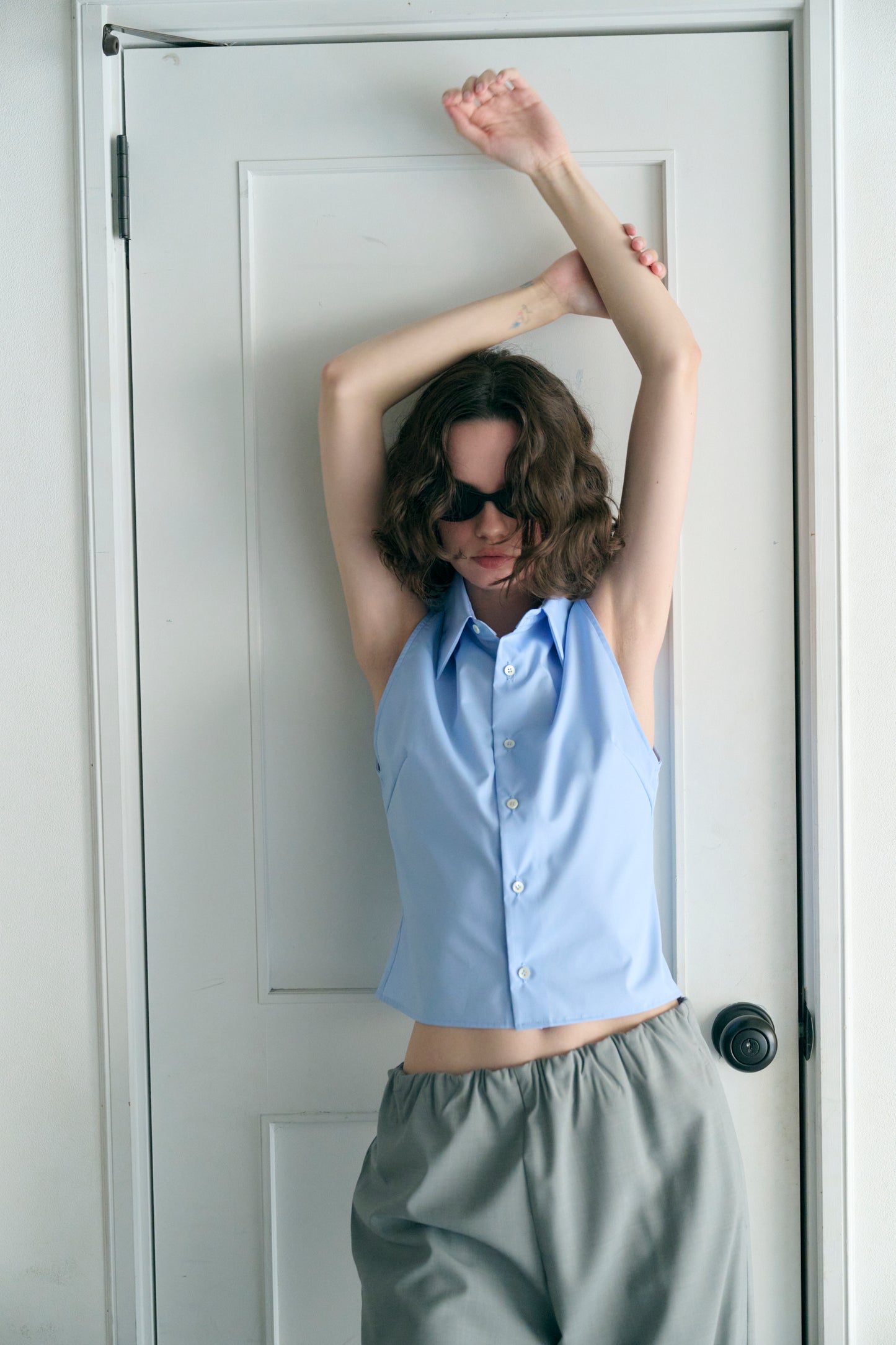 【PRE ORDER 】Sleeveless Shirt