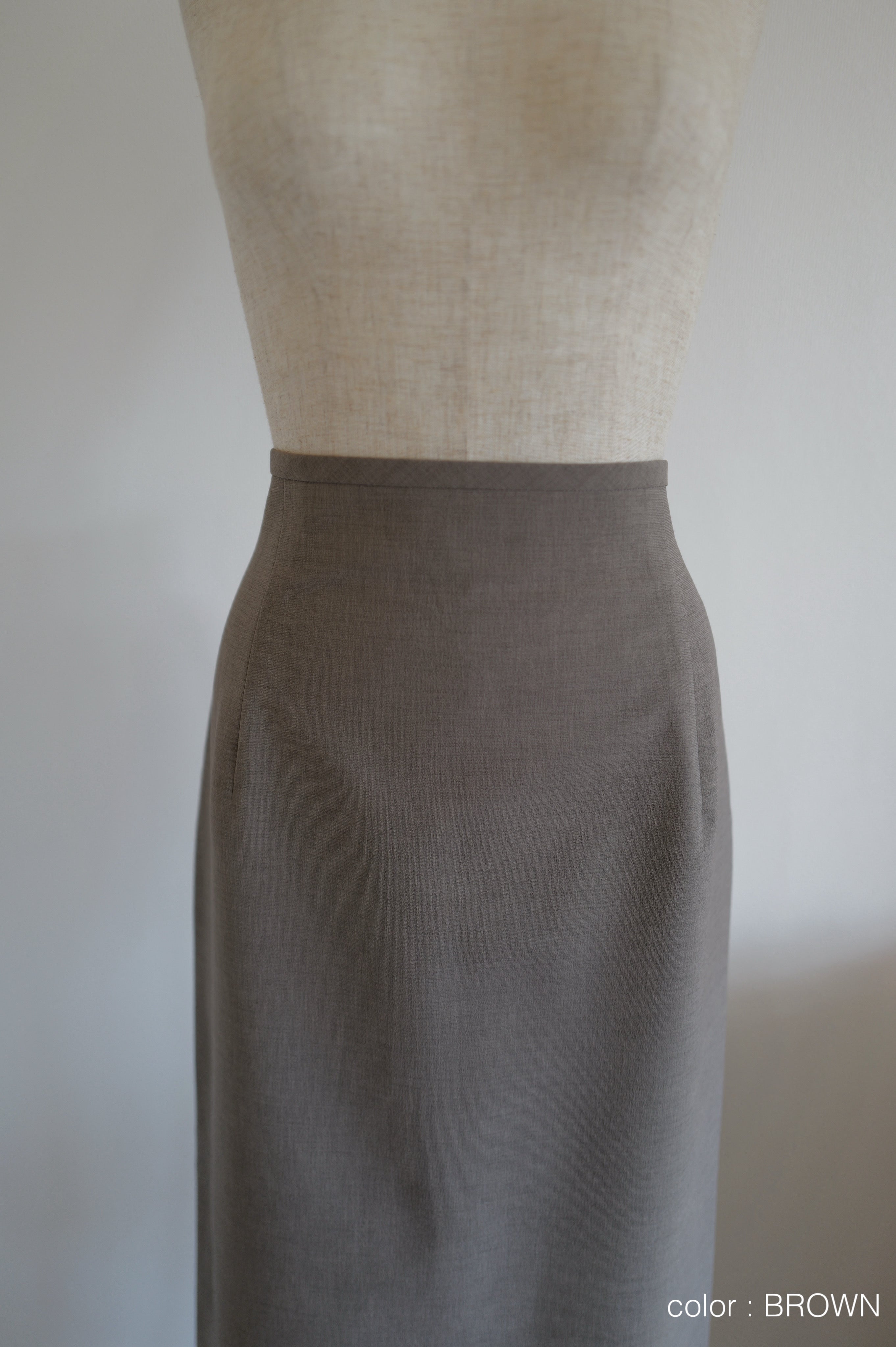 新品未使用　HUITROX Soft Line Skirt ブラウンMサイズ PRE ORDER 】Soft Line Skirt – Huitrox
