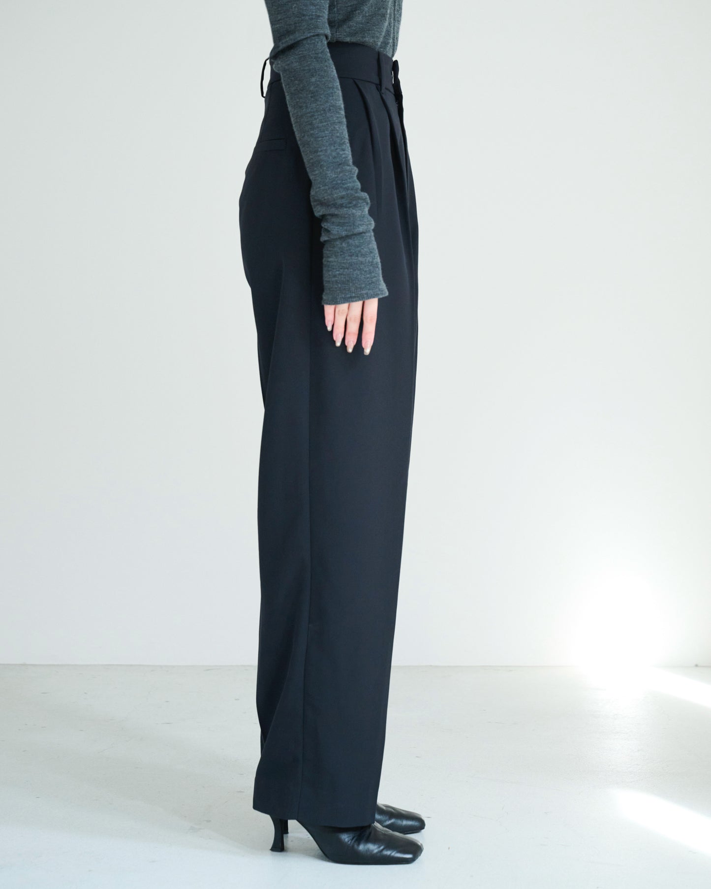 【PRE ORDER】Two Tack pants