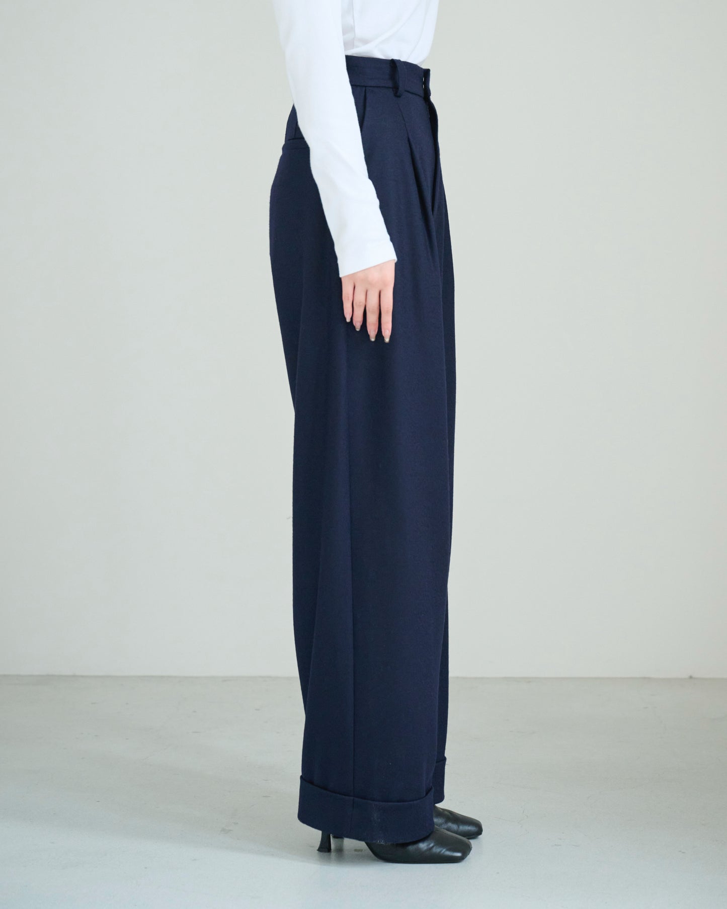 【PRE ORDER】 Smooth Jersey Pants